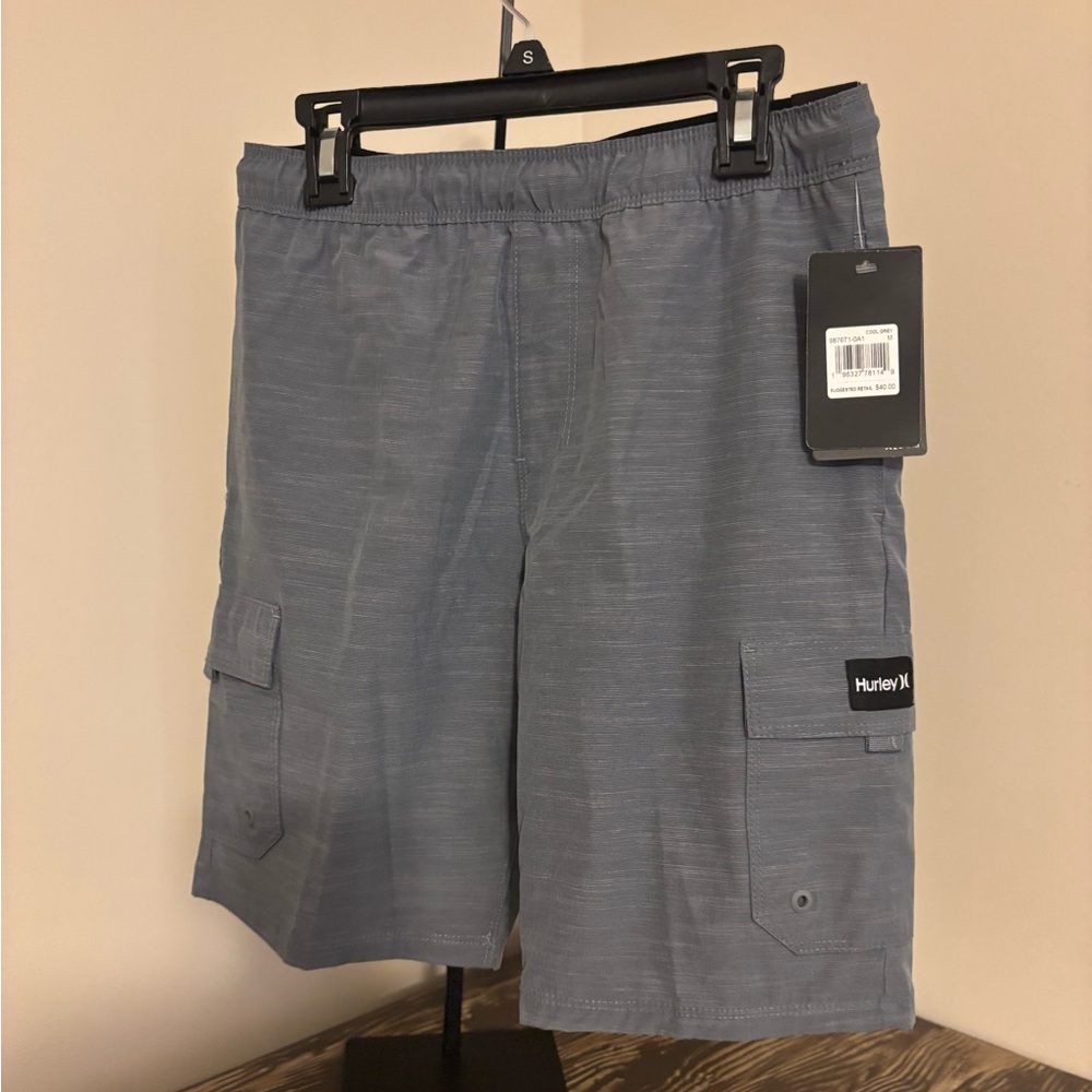 Hurley Boys’ Gray Cargo Shorts – Size Medium
